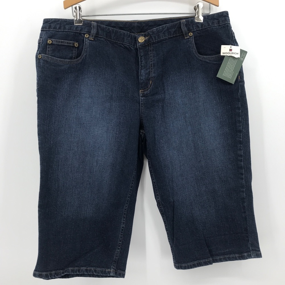 NWT Woolrich Women’s Jean Capris Size 18 dark wash
